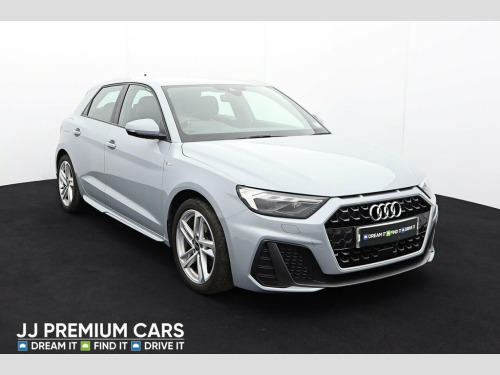 Audi A1  1.0 SPORTBACK TFSI S LINE 5d 109 BHP APPLE CAR PLA