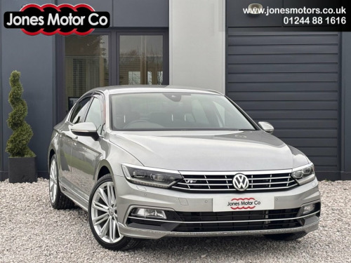 Volkswagen Passat  2.0 R LINE TSI DSG 4d 225 BHP *** DUE IN ***