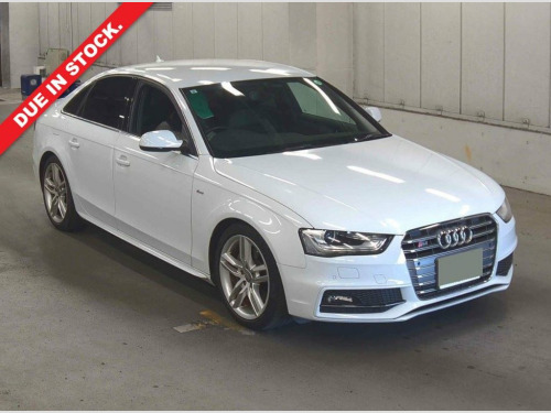 Audi A4  2.0 TFSI S line Saloon 4dr Petrol S Tronic quattro