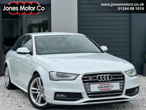 Audi A4  2.0 TFSI S line Saloon 4dr Petrol S Tronic quattro