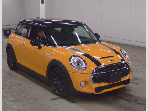 MINI Hatch  2.0 Cooper SD Hatchback 3dr Diesel Auto Euro 6 (s/