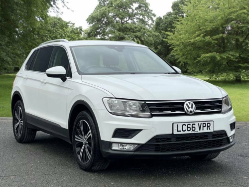 Volkswagen Tiguan  2.0 TDI BlueMotion Tech SE SUV 5dr Diesel DSG 4Mot