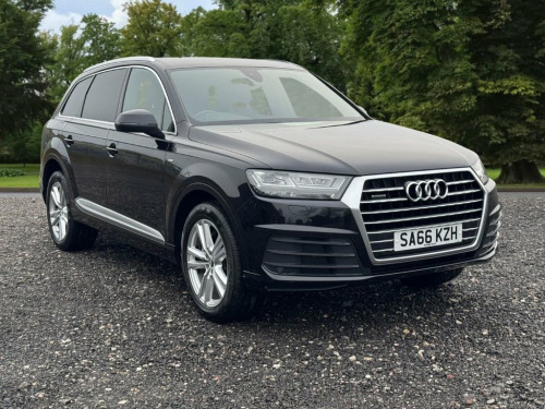 Audi Q7  3.0 TDI V6 S line SUV 5dr Diesel Tiptronic quattro