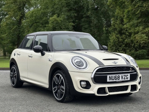 MINI Hatch  2.0 Cooper S GPF Hatchback 5dr Petrol Manual Euro 