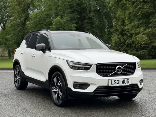 Volvo XC40  2.0 B5 MHEV R-Design SUV 5dr Petrol Hybrid Auto AW