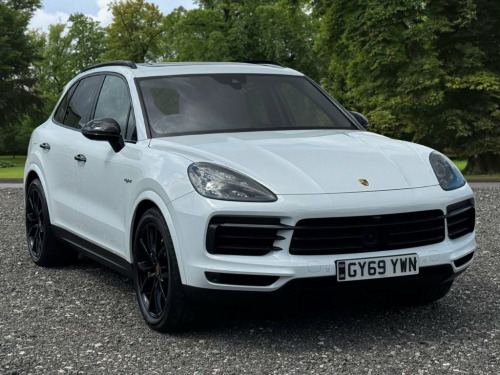 Porsche Cayenne  3.0 V6 E-Hybrid 14.1kWh SUV 5dr Petrol Plug-in Hyb