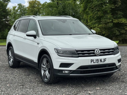 Volkswagen Tiguan  2.0 TDI SEL SUV 5dr Diesel Manual Euro 6 (s/s) (15
