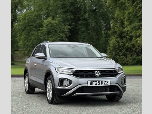 Volkswagen T-ROC  1.5 TSI Match SUV 5dr Petrol DSG Euro 6 (s/s) (150