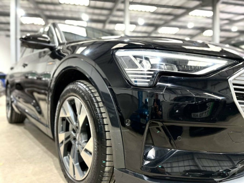 Audi E-Tron  50 Sport SUV 5dr Electric Auto quattro 71.2kWh (31 