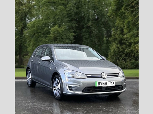 Volkswagen Golf  35.8kWh e-Golf Hatchback 5dr Electric Auto (136 ps 