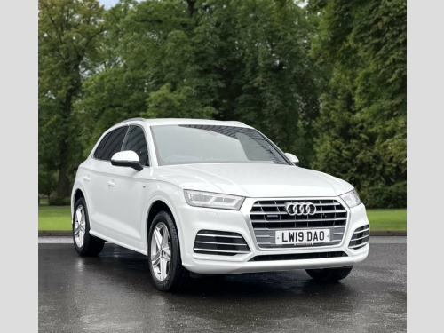Audi Q5  2.0 TDI 40 S line SUV 5dr Diesel S Tronic quattro  