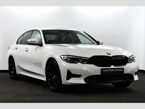 BMW 3 Series  2.0 320i Sport Saloon 4dr Petrol Auto Euro 6 (s/s) 