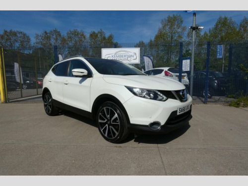 Nissan Qashqai  1.5 dCi Tekna SUV 5dr Diesel Manual 2WD Euro 6 (s/