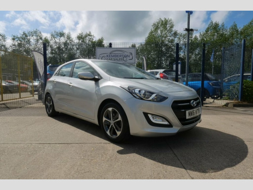 Hyundai i30  1.6 CRDi Blue Drive SE Nav Hatchback 5dr Diesel DC