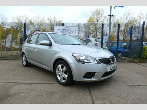 Kia ceed  1.4 VR-7 Hatchback 5dr Petrol Manual Euro 5 (89 bh