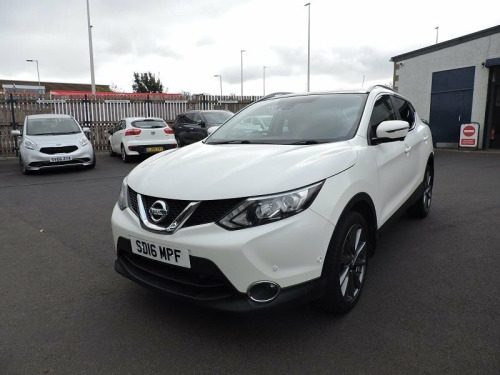 Nissan Qashqai  1.2 DIG-T Tekna SUV 5dr Petrol Manual 2WD Euro 6 (