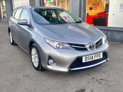 Toyota Auris  1.6 V-Matic Icon Touring Sports 5dr Petrol Multidr