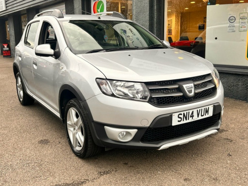 Dacia Sandero Stepway  0.9 TCe Laureate Hatchback 5dr Petrol Manual Euro 