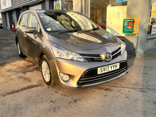 Toyota Verso  1.6 D-4D Icon MPV 5dr Diesel Manual Euro 6 (s/s) (