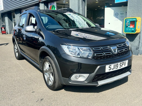 Dacia Sandero Stepway  0.9 TCe Essential Hatchback 5dr Petrol Manual Euro
