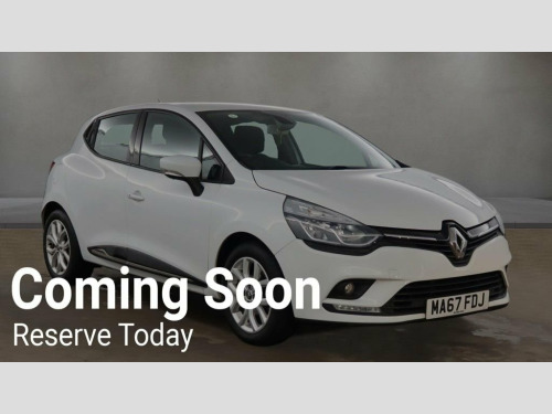 Renault Clio  0.9 TCe Dynamique Nav Hatchback 5dr Petrol Manual  