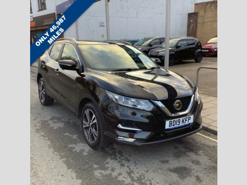 Nissan Qashqai  1.5 dCi N-Connecta SUV 5dr Diesel Manual Euro 6 (s 