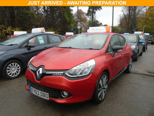 Renault Clio  0.9 TCe Dynamique S MediaNav Hatchback 5dr Petrol 