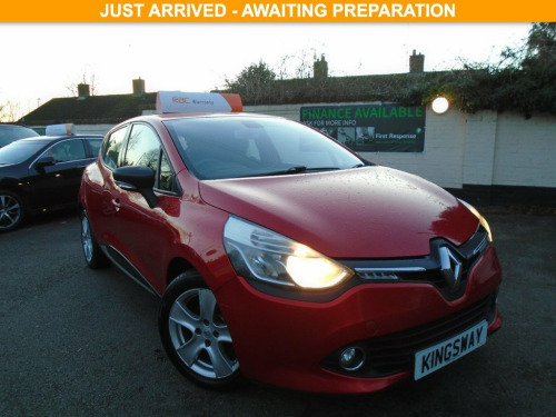 Renault Clio  0.9 TCe Dynamique MediaNav Hatchback 5dr Petrol Ma