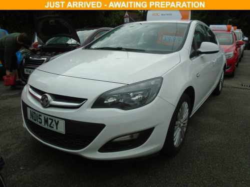 Vauxhall Astra  1.4i Excite Hatchback 5dr Petrol Manual Euro 6 (10