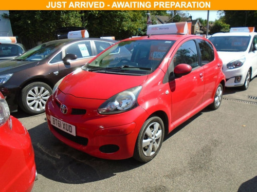 Toyota AYGO  1.0 VVT-i Go Hatchback 5dr Petrol Manual Euro 5 (6