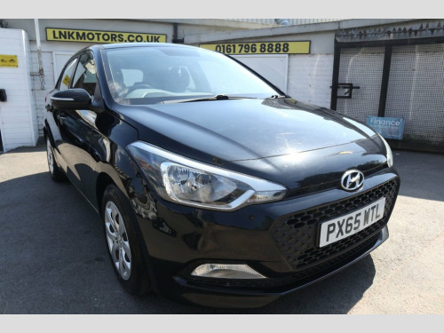 Hyundai i20  1.2 S Hatchback 5dr Petrol Manual Euro 6 (75 ps) *