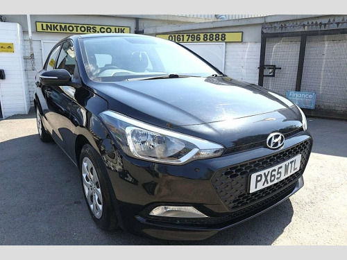 Hyundai i20  1.2 S Hatchback 5dr Petrol Manual Euro 6 (75 ps) *
