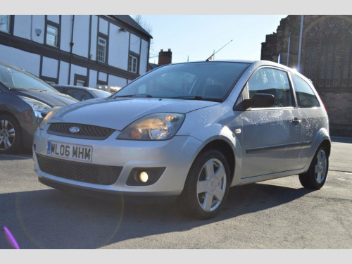 Ford Fiesta  1.2 ZETEC 16V 3d 78 BHP 4 FORMER KEEPERS