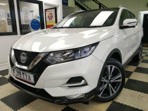 Nissan Qashqai  1.5 dCi N-Connecta SUV 5dr Diesel Manual Euro 6 (s