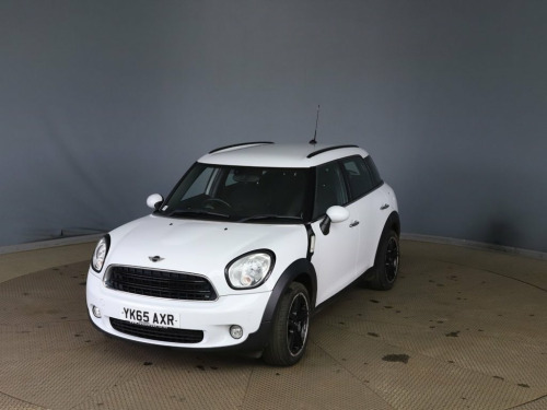 MINI Countryman  1.6 Cooper SUV 5dr Petrol Manual Euro 6 (s/s) (122