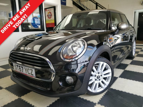 MINI Hatch  1.5 Cooper Seven Hatchback 5dr Petrol Auto Euro 6 