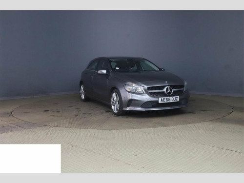 Mercedes-Benz A-Class  2.1 A200d Sport (Executive) Hatchback 5dr Diesel M 
