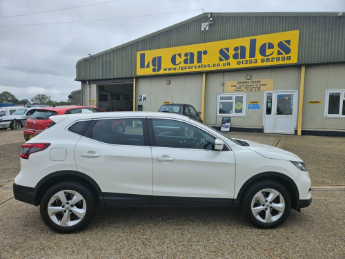 Nissan Qashqai  1.3 DIG-T ACENTA PREMIUM 5d 140 BHP