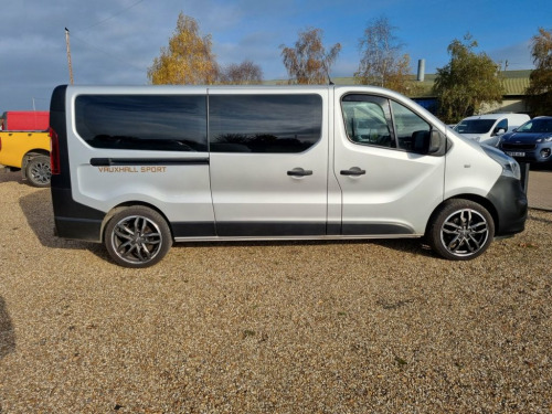 Vauxhall Vivaro  1.6 CDTi 2900 BiTurbo ecoFLEX Combi Van Double Cab