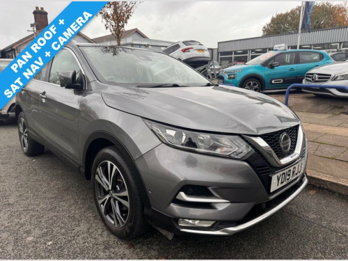 Nissan Qashqai  1.5 dCi N-Connecta SUV 5dr Diesel Manual Euro 6 (s 