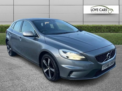 Volvo V40  2.0 D2 R-Design Hatchback 5dr Diesel Manual Euro 6