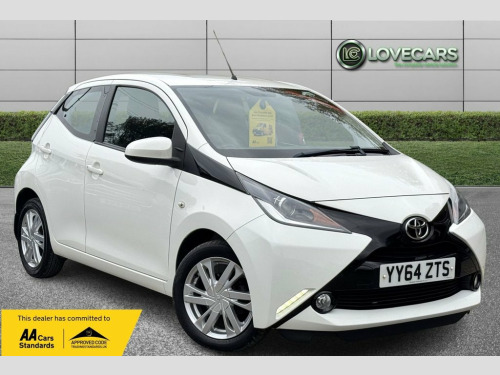 Toyota AYGO  1.0 VVT-i x-pression Hatchback 5dr Petrol x-shift 