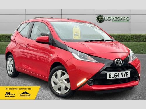 Toyota AYGO  1.0 VVT-i x-play Hatchback 5dr Petrol Manual Euro  