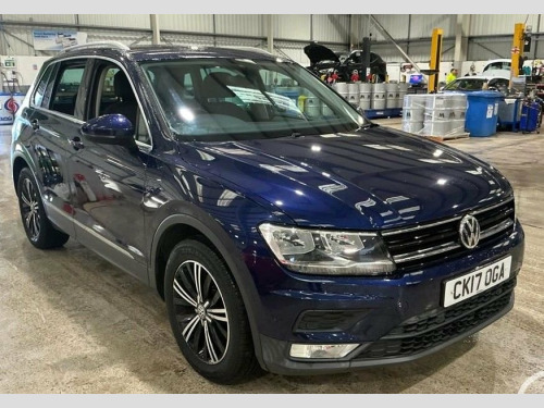 Volkswagen Tiguan  2.0 TDI BlueMotion Tech SE SUV 5dr Diesel DSG Euro 