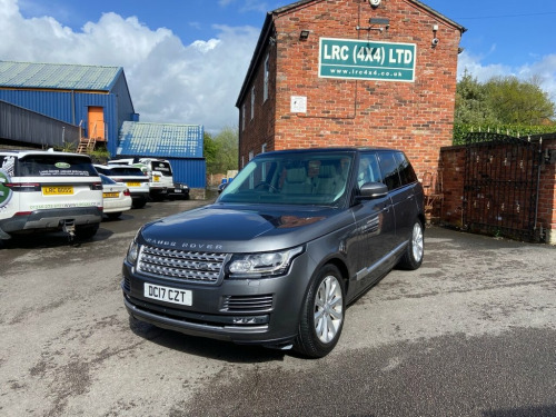 Land Rover Range Rover  3.0 TDV6 VOGUE 5d 255 BHP Comes fully serviced and
