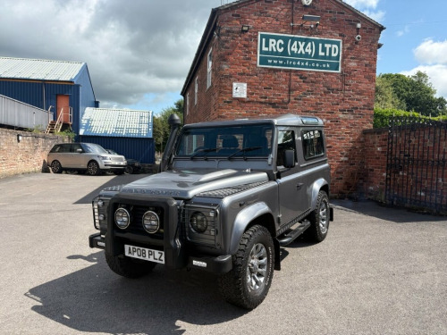 Land Rover Defender  2.4 TDCi XS SUV 3dr Diesel Manual 4WD SWB Euro 4 (
