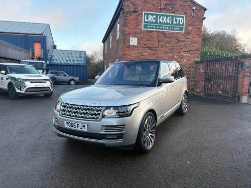 Land Rover Range Rover  4.4 SD V8 Vogue SUV 5dr Diesel Auto 4WD Euro 6 (s/ 