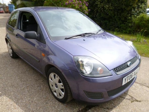 Ford Fiesta  1.25 Style Climate Hatchback 3d 1242cc  