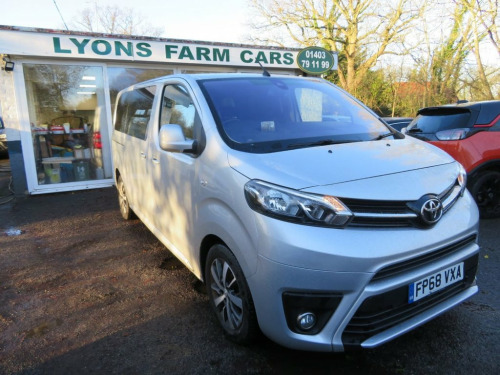 Toyota PROACE Verso  2.0D Family Medium MPV 5dr Diesel Manual MWB Euro 