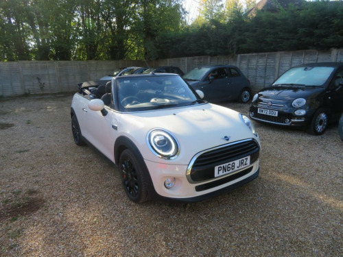MINI Convertible  1.5 Cooper Convertible 2dr Petrol Manual Euro 6 (s